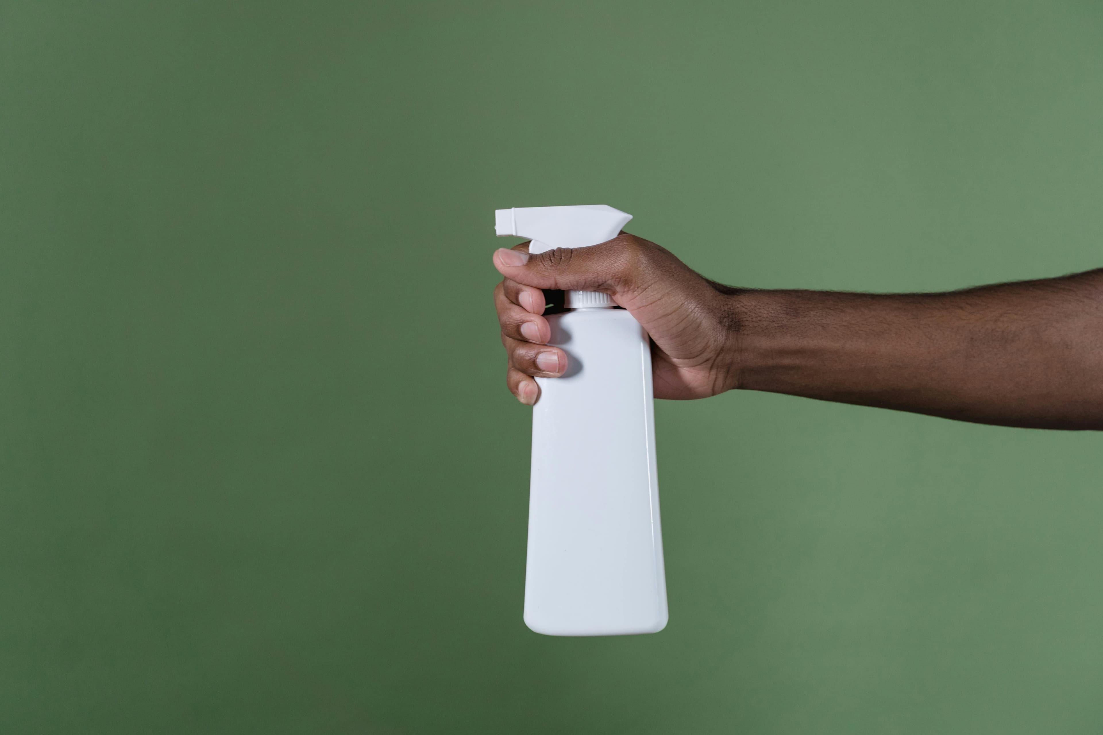 Produits d'hygiène et de beauté écologiques avec design minimaliste